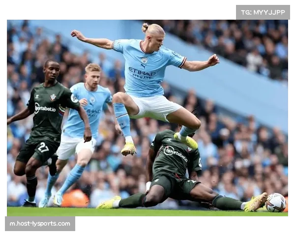 曼城与诺丁汉森林角色互换 曼城传球次数减少而森林更趋精细化